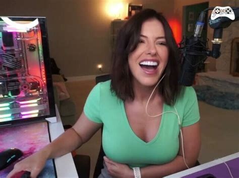 Adriana Chechik Videos Porno .
